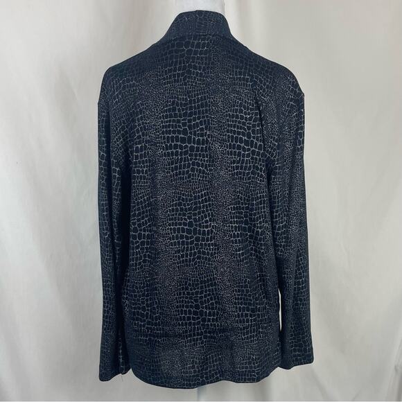 Chico’s Black With Metallic Silver Animal Print Party Event Jacket NWT Size 8 - Picture 5 of 12